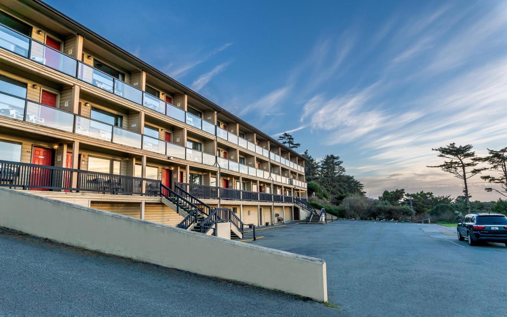Gold Beach Inn Buitenkant foto