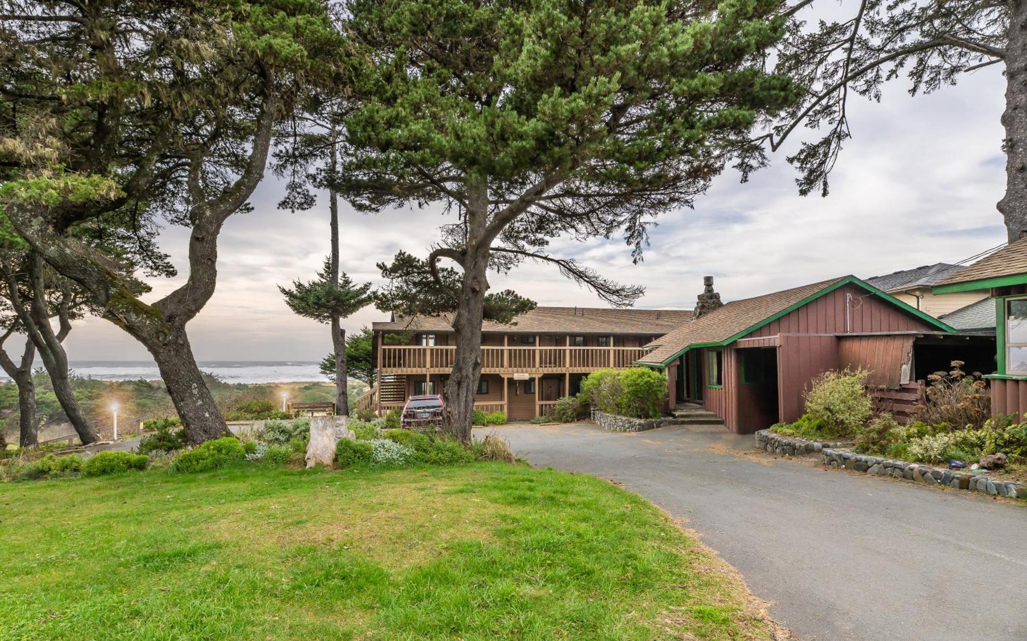 Gold Beach Inn Buitenkant foto